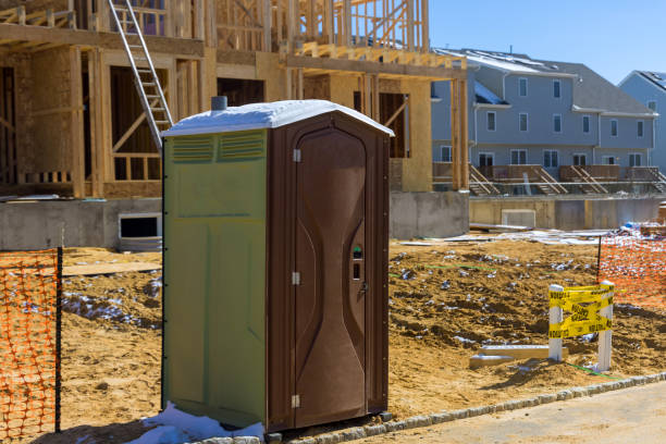 Best Portable restroom trailer rental  in South Jacksonvle, IL